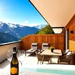 Skyline Penthouse With Private Whirlpool, Alpenluxus Collection Casa vacanze