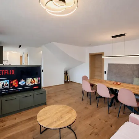 Skyline - Alpenluxus Collection